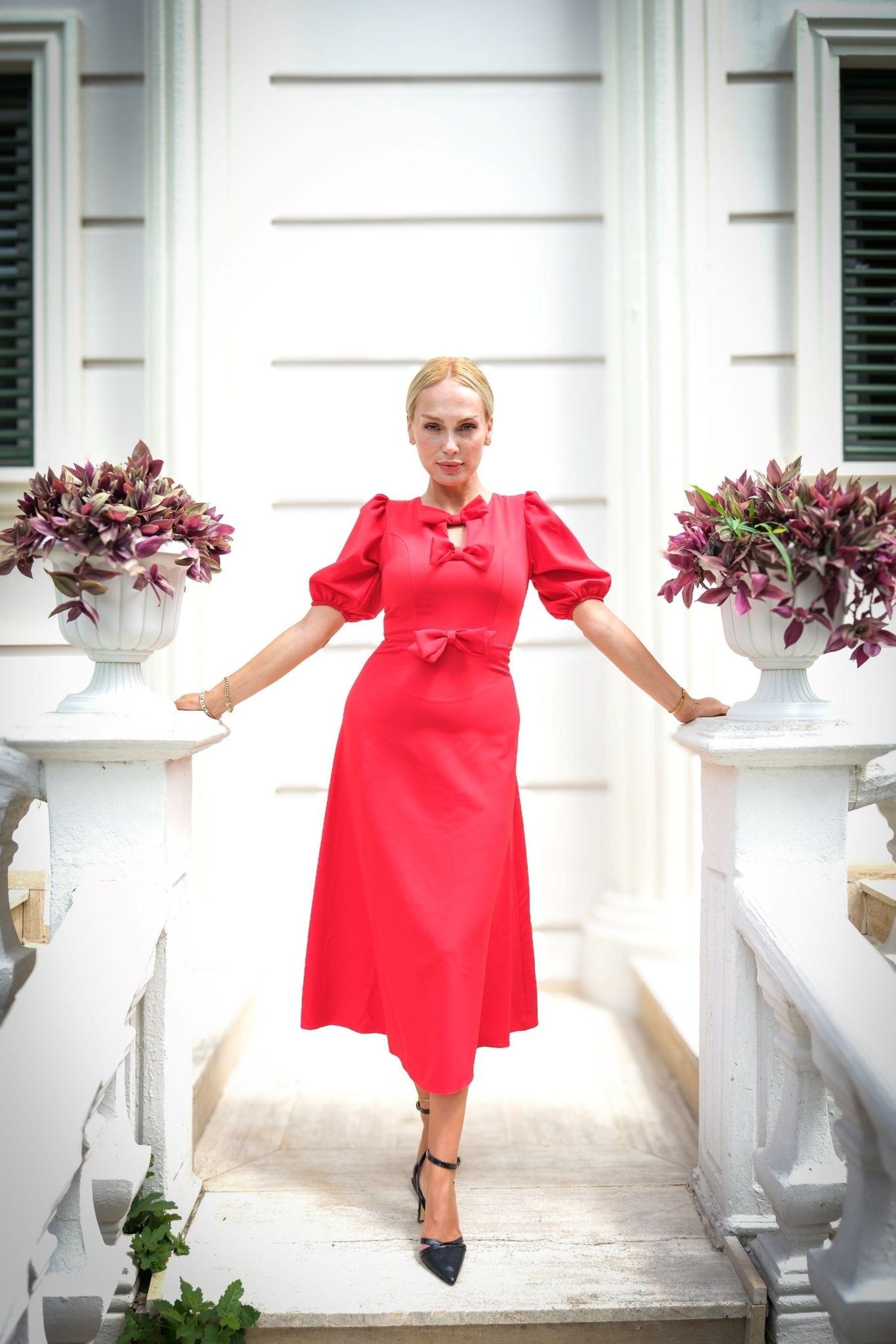 RED Bow Midi Dress - Lebbse