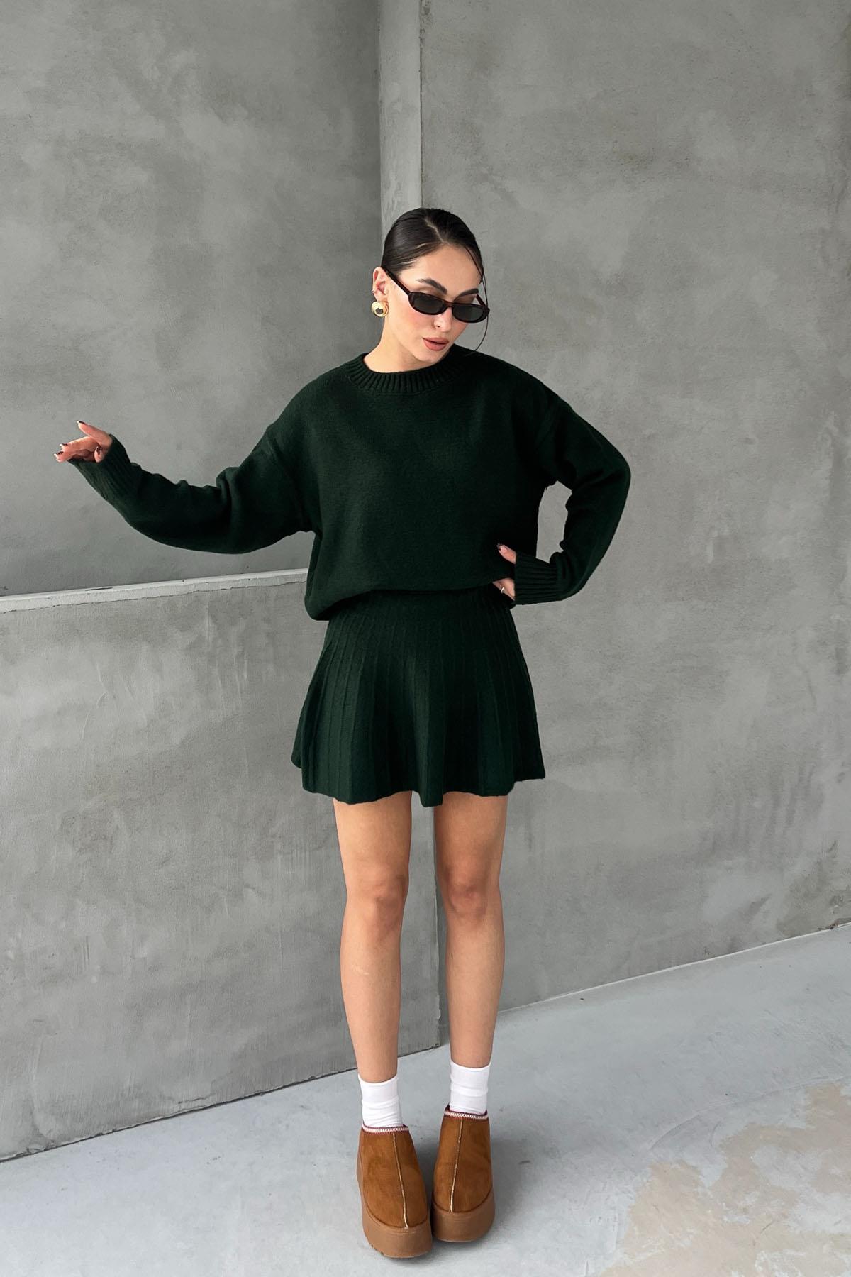 Dark Green Knit Mini Skirt Sweater Set