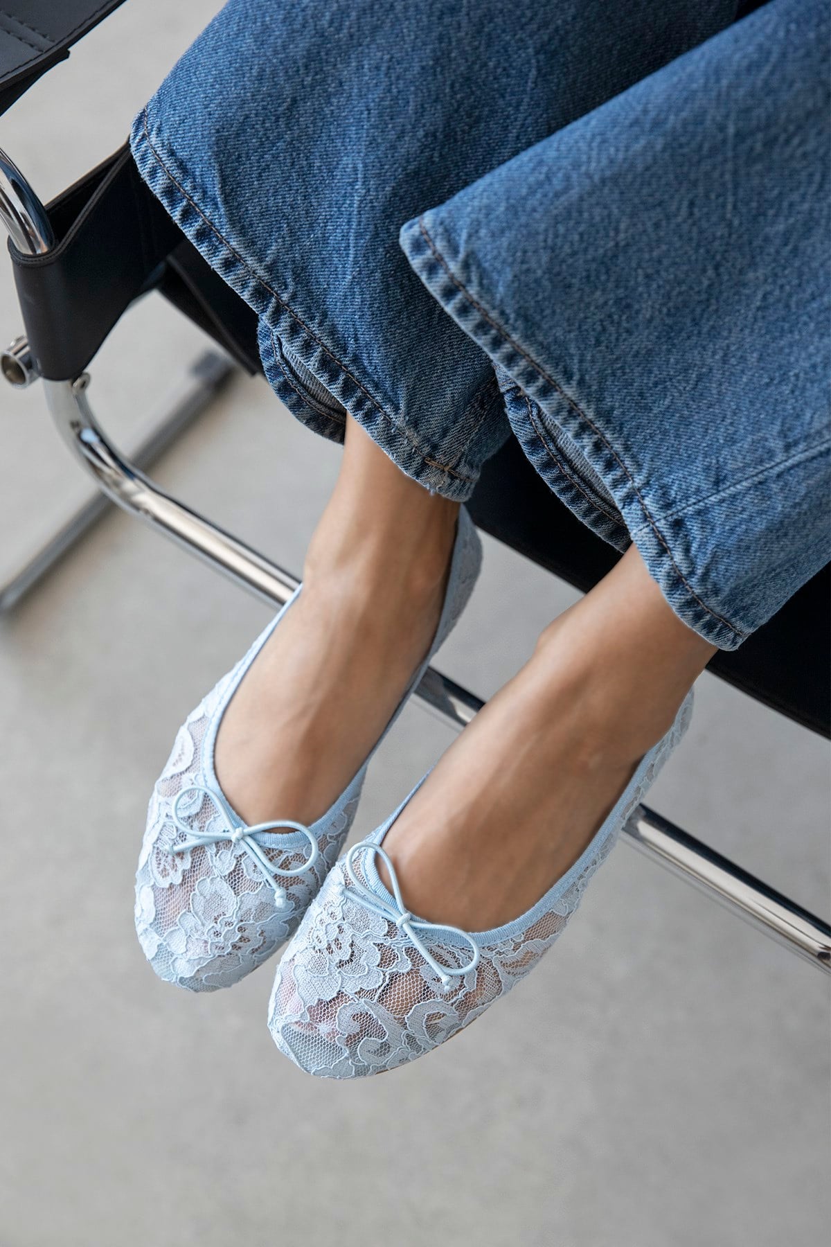 DREW BABY BLUE LACE & MESH DETAIL WOMEN’S BALLET FLATS