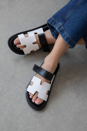 Palmeira Black-White Velcro Leather Slippers