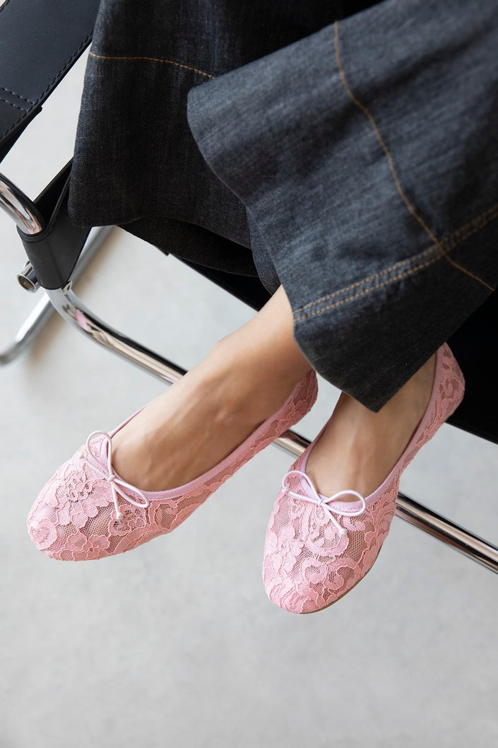 DREW POWDER PINK LACE & MESH DETAIL WOMEN’S BALLET FLATS