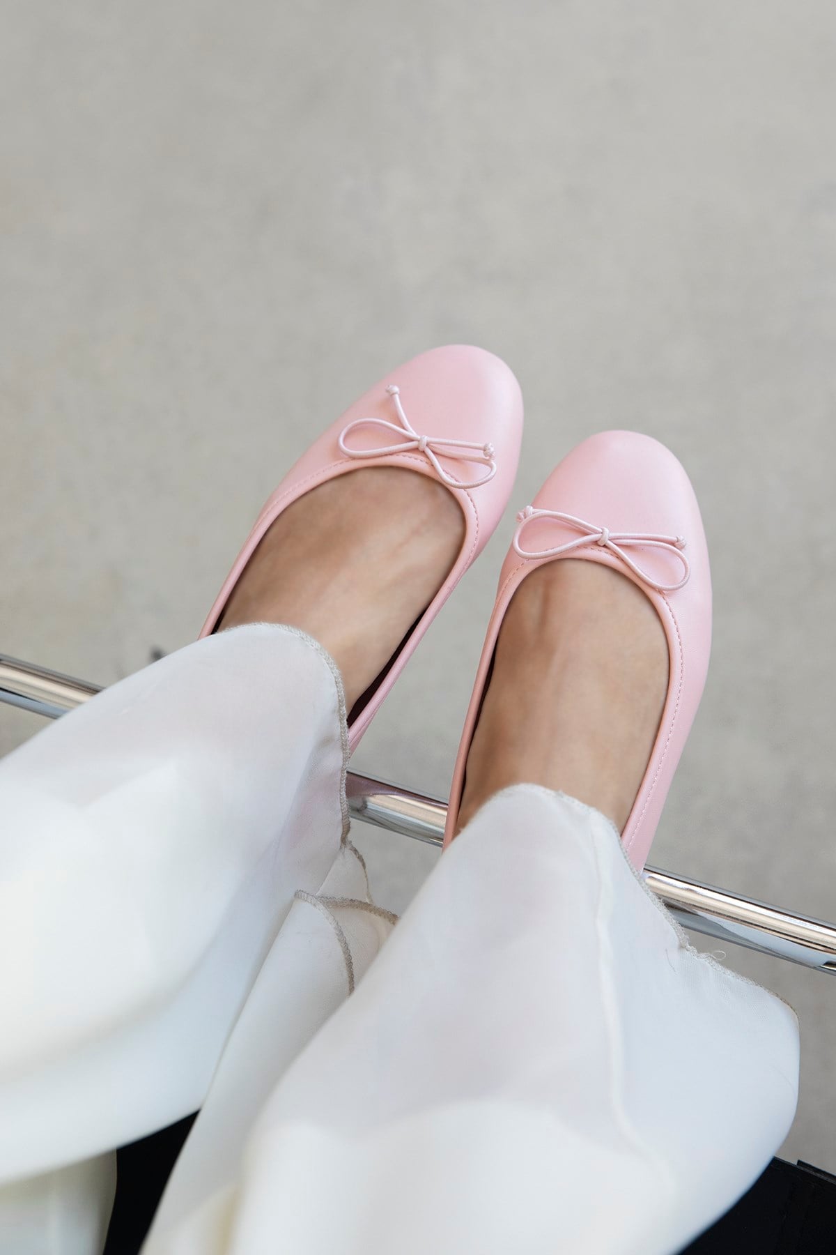 LILY POWDER PINK LEATHER BOW DETAIL WOMEN’S BALLET FLATS | Ballet Flats | FOOTWEAR | Lebbse LILY POWDER PINK LEATHER BOW DETAIL WOMEN’S BALLET FLATS | Ballet Flats | FOOTWEAR | Lebbse