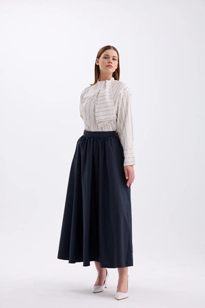 قميص نسائي بياقة وشاح لون كريمي - SCARF COLLAR SHIRT – CREAM