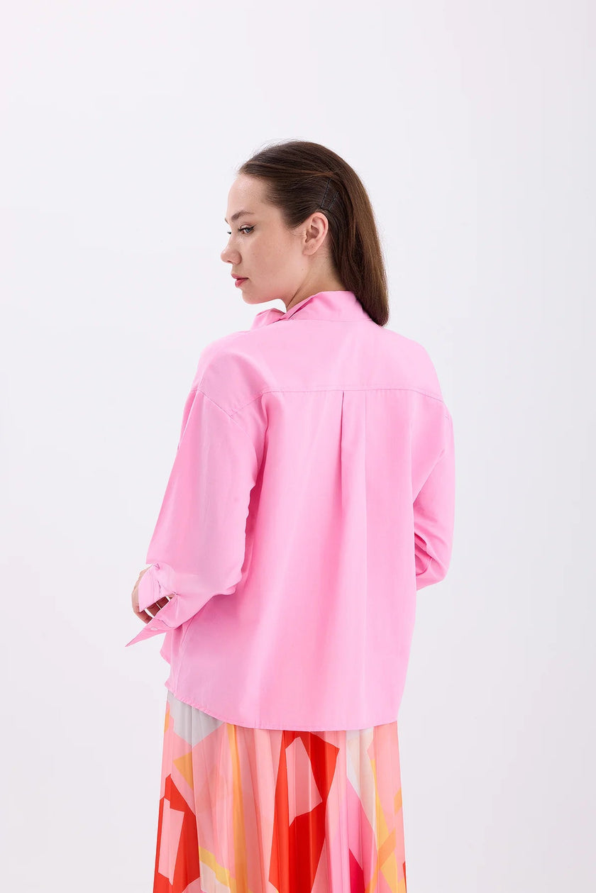 6- قميص نسائي بياقة وشاح وردي - SCARF COLLAR SHIRT – PINK
