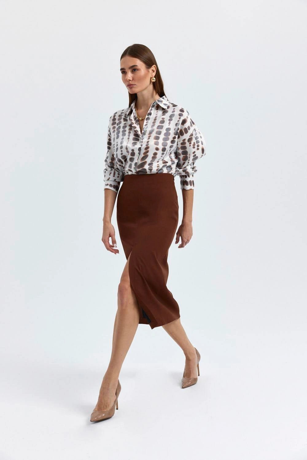 STRAIGHT CUT MIDI SKIRT WITH Slits - Lebbse