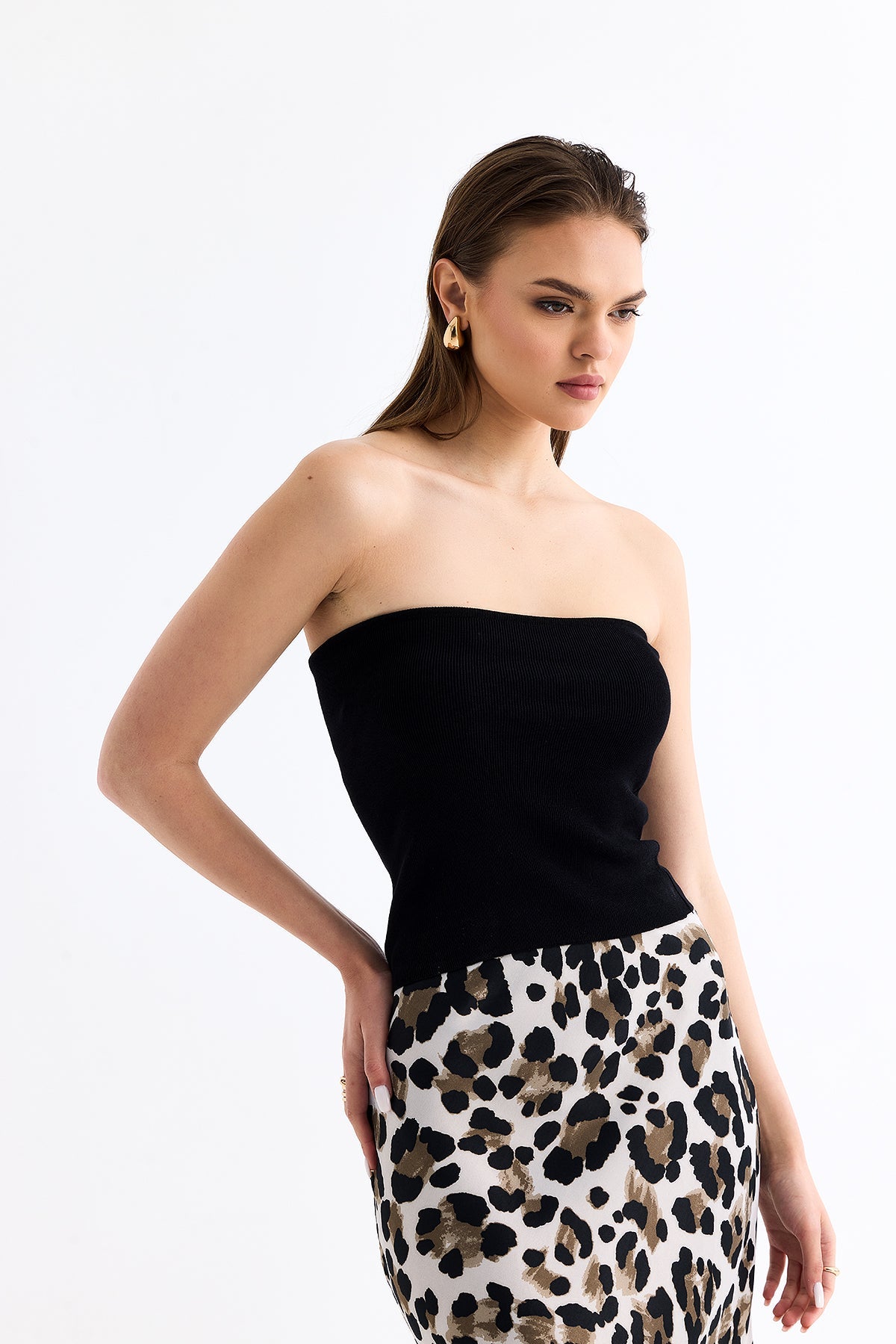 Strapless Undershirt Black | November Vibes | Lebbse Strapless Undershirt Black | November Vibes | Lebbse