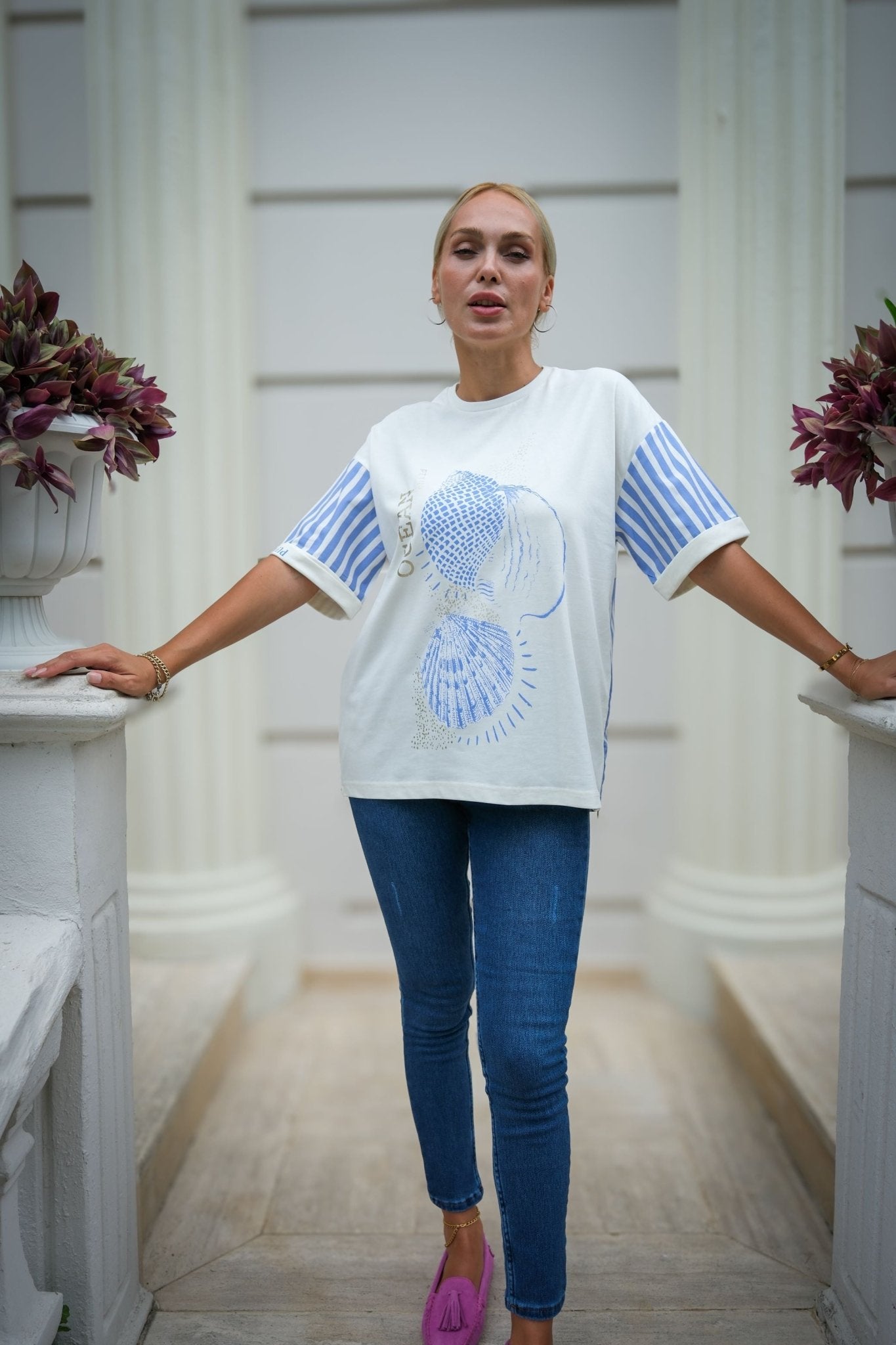 Striped T-Shirt with Side Zipper Detail | November Vibes | Lebbse Striped T-Shirt with Side Zipper Detail | November Vibes | Lebbse
