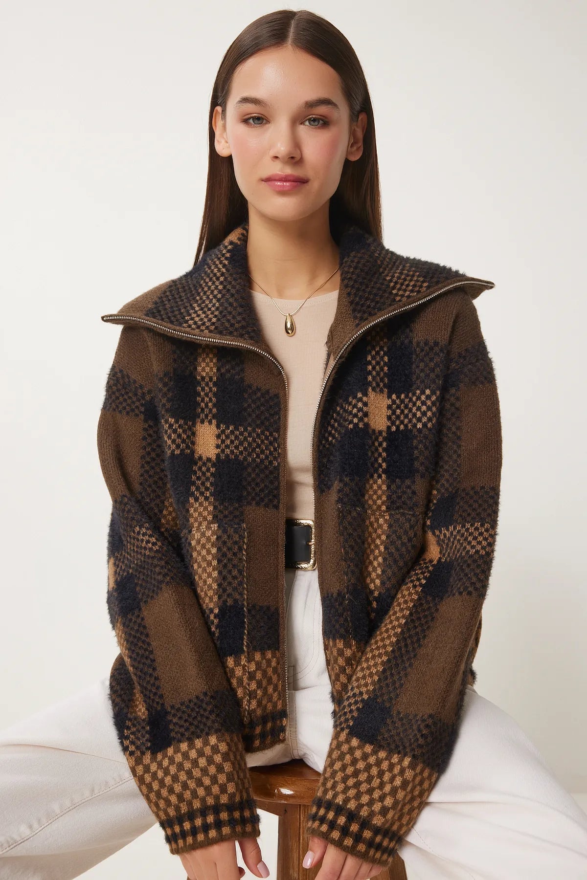 Women's Brown Beige Plaid Zippered Knit Cardigan