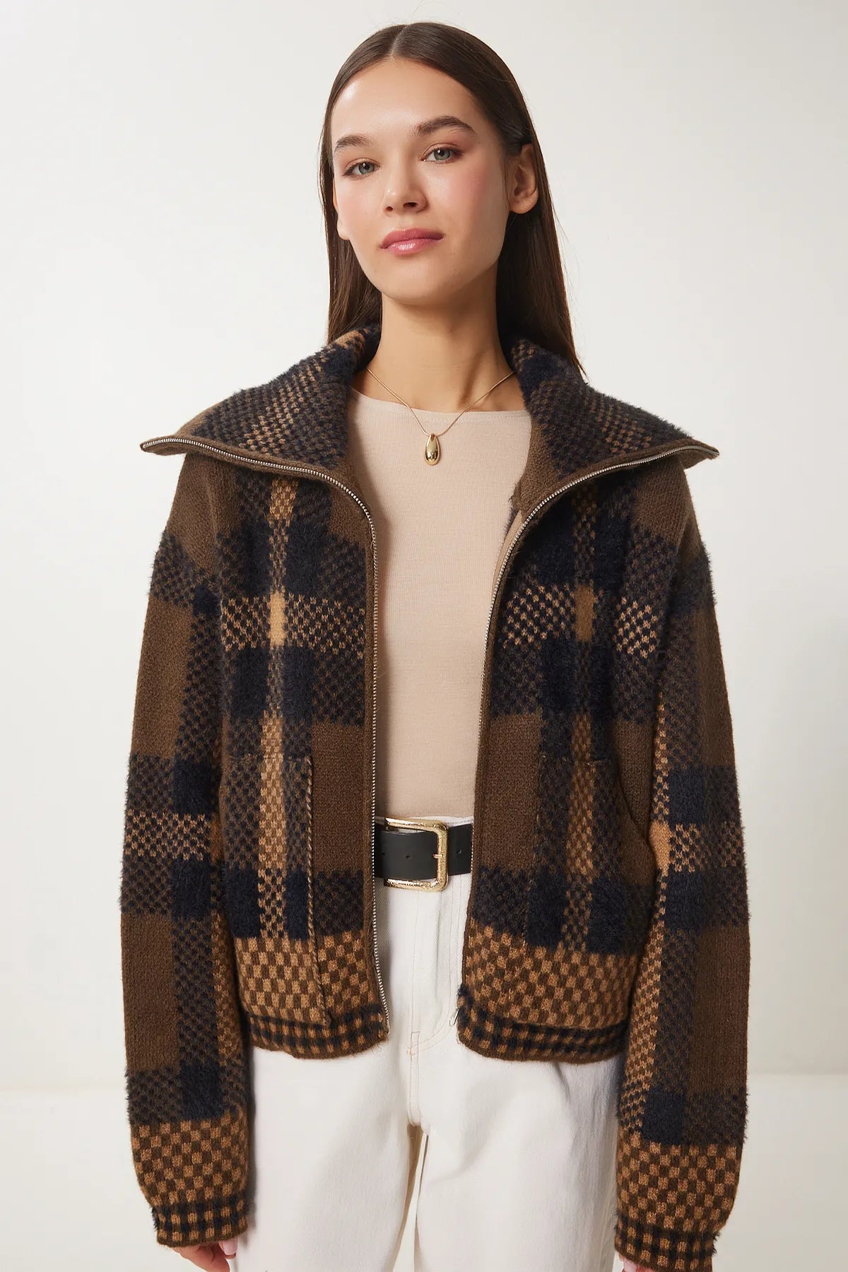 Women's Brown Beige Plaid Zippered Knit Cardigan