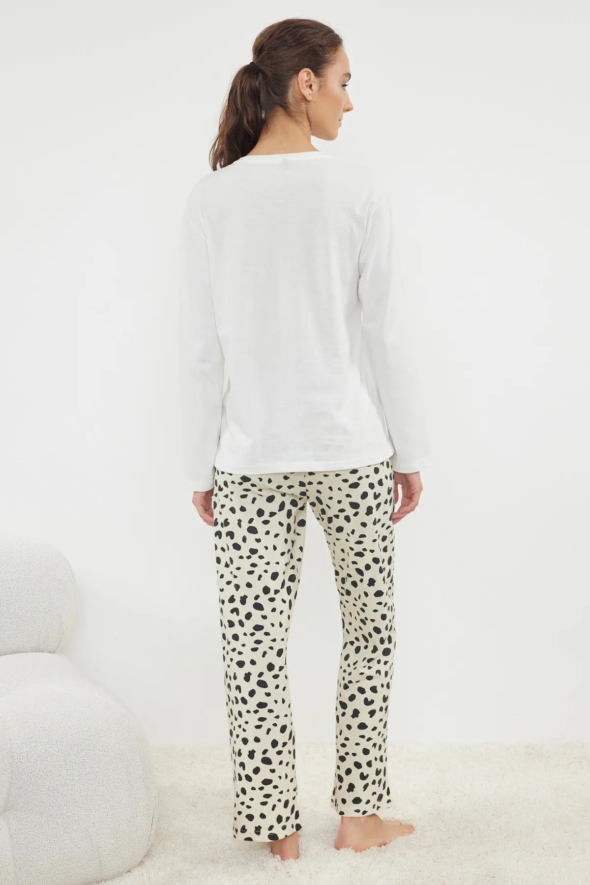 White-Multicolored 100% Cotton Lip and Leopard Patterned Knitted Pajama Set