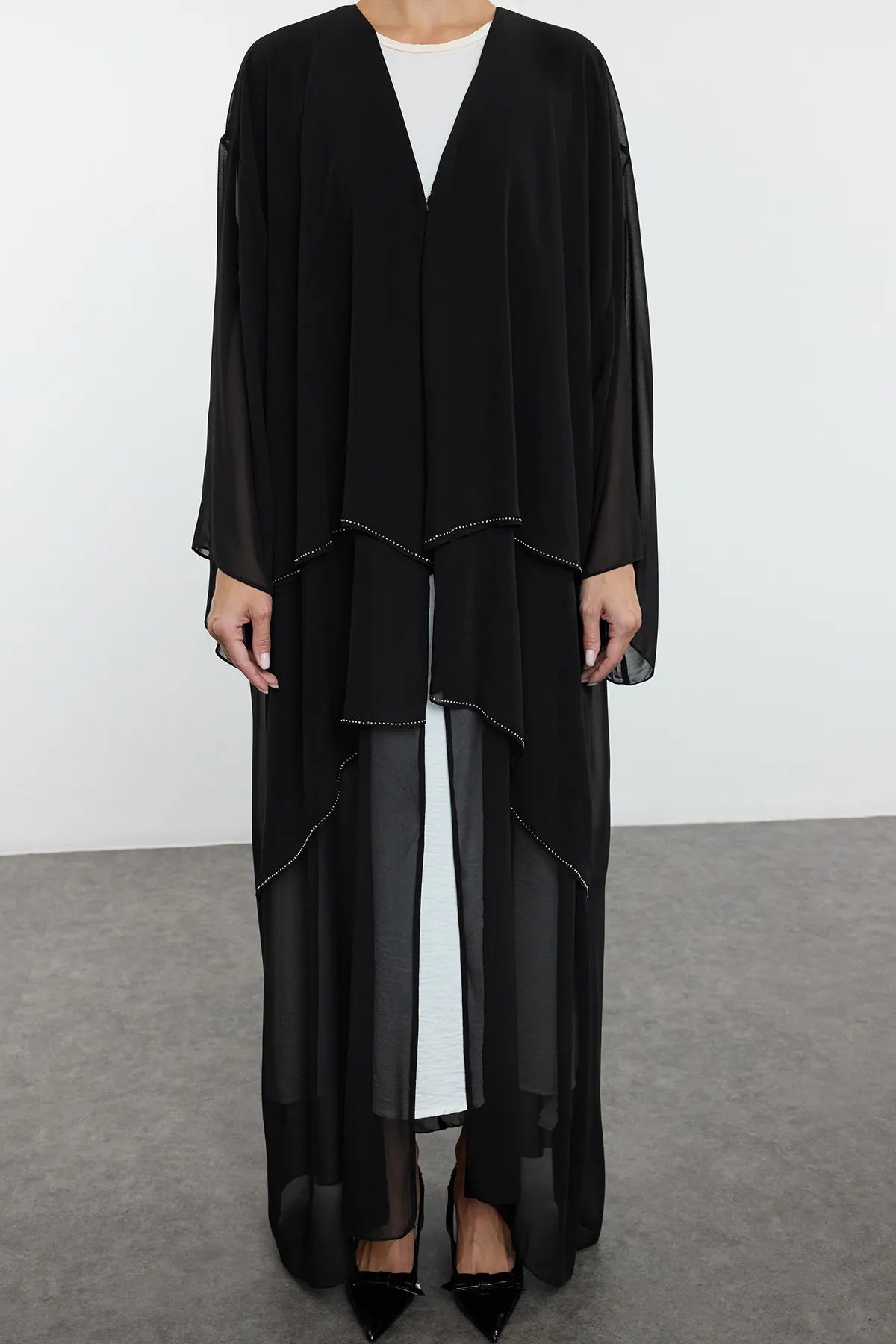 Black Skirt Layered Stone Detailed Woven Cape &amp; Abaya