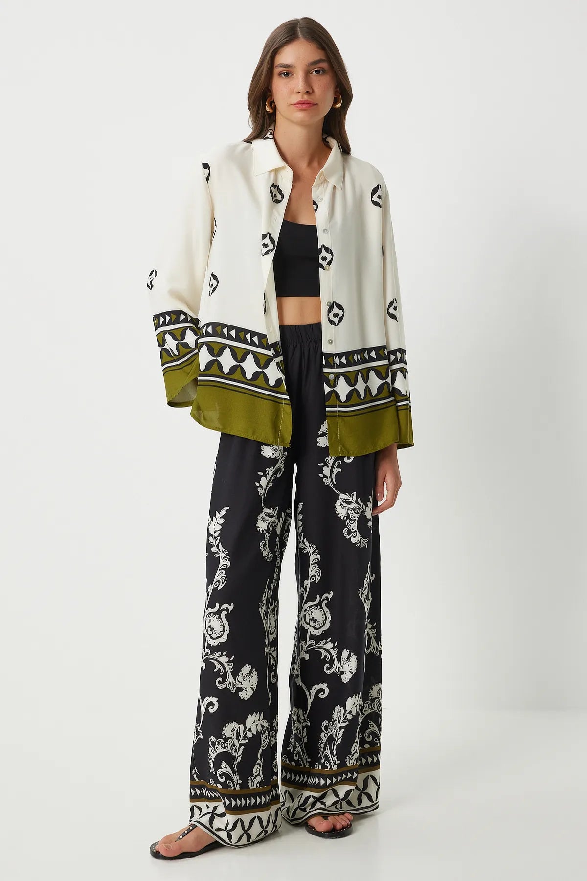 ETHNIC PATTERNED COMFORTABLE SUIT