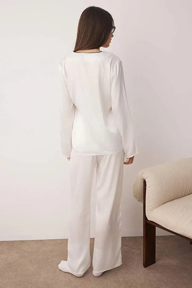 White Ribbon/Bow and Piping Satin Weave Pajama Set