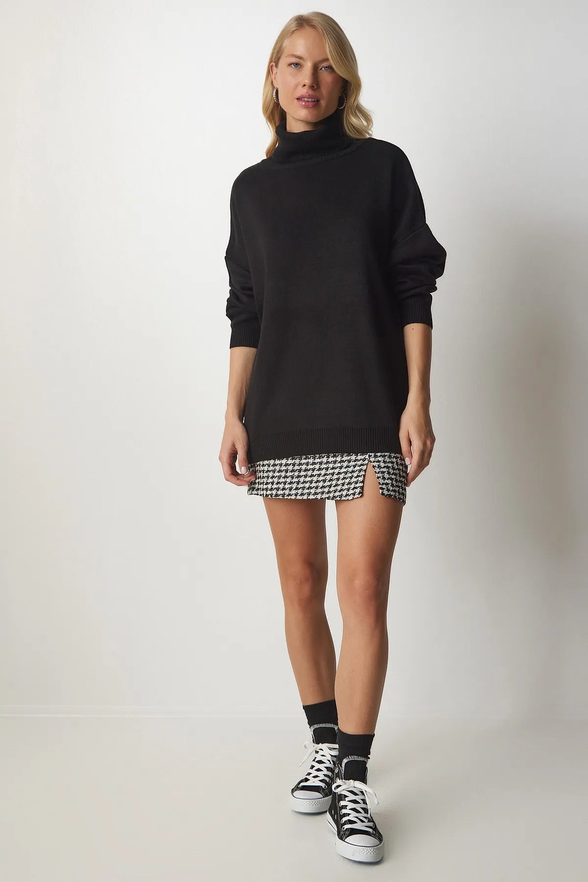 Black Turtleneck Oversize Knit Sweater