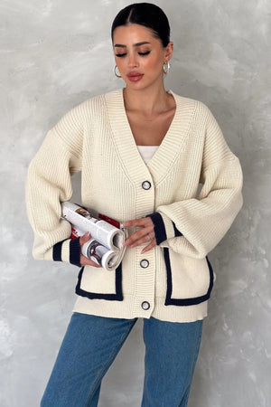 كارديجان شتوي صوف تريكو اوفر سايز وجيوب ملونة - Oversize Beige Knitted Cardigan Button Detailed Pockets Color