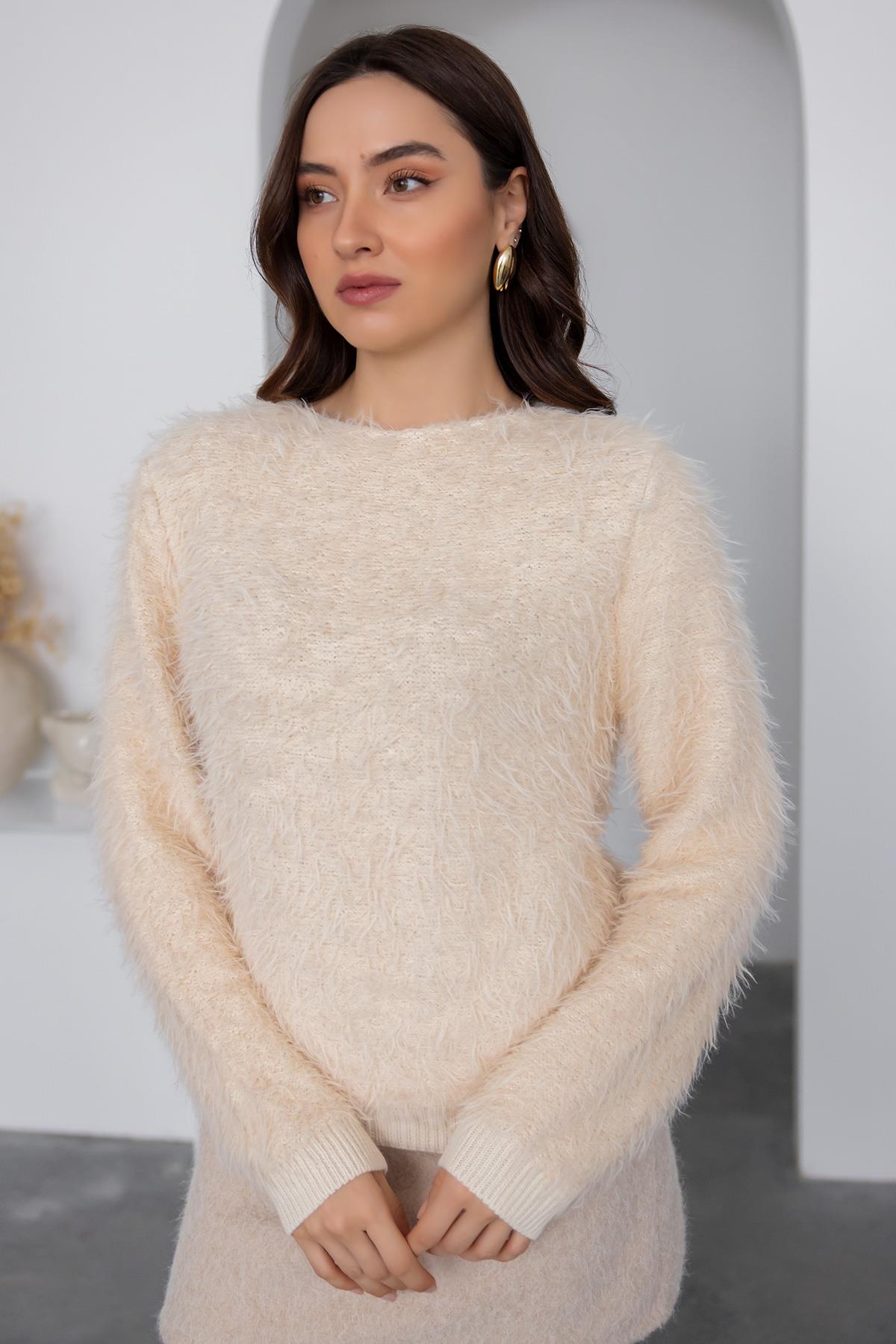 Bearded Knitted Sweater - CREAM