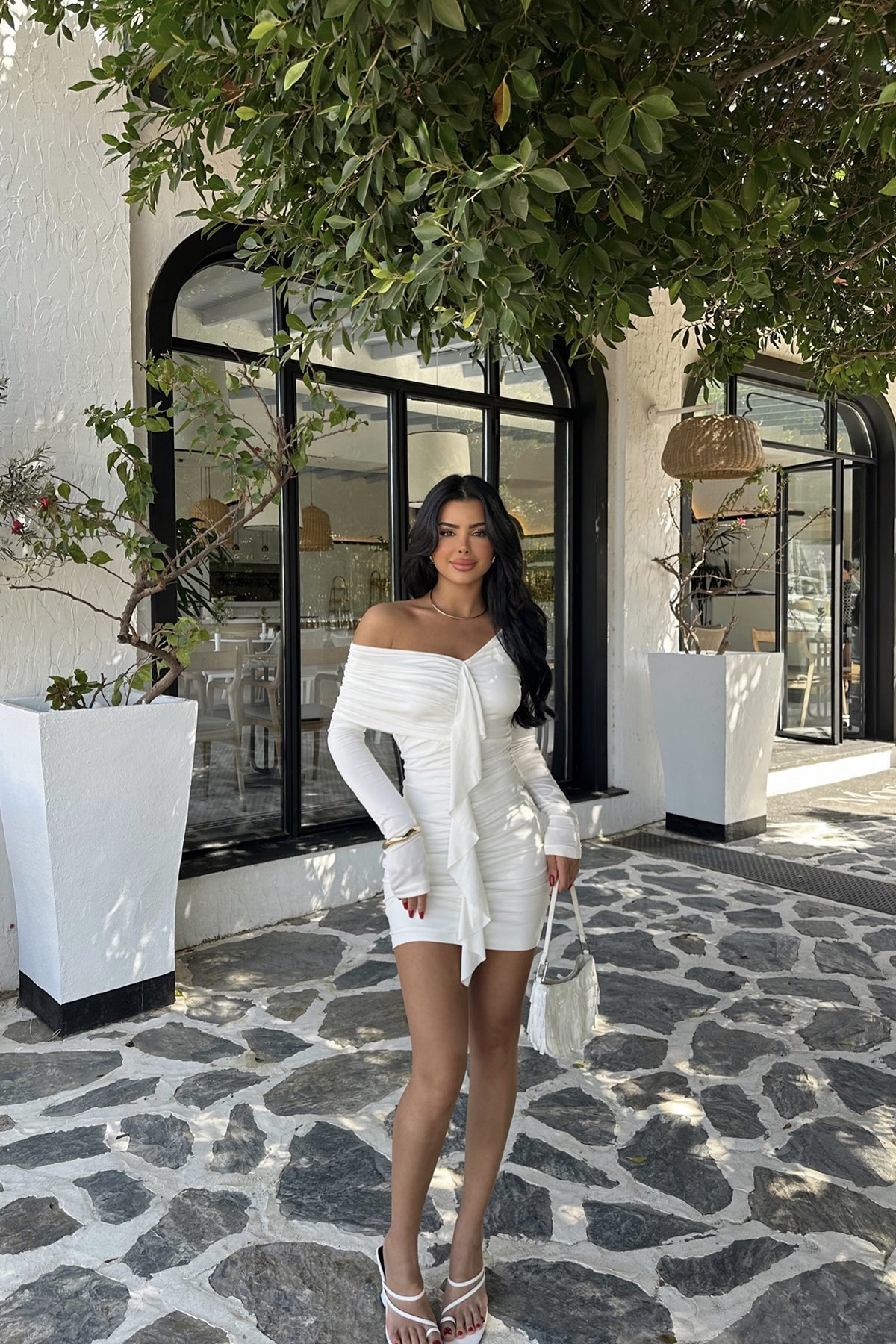 2- فستان ابيض قصير ناعم دينا - WHITE DINA DRAPED DRESS