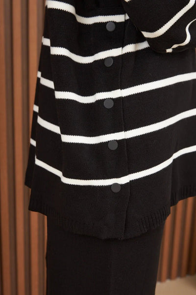 BLACK BUTTON DETAIL KNITWEAR SUIT - Lebbse