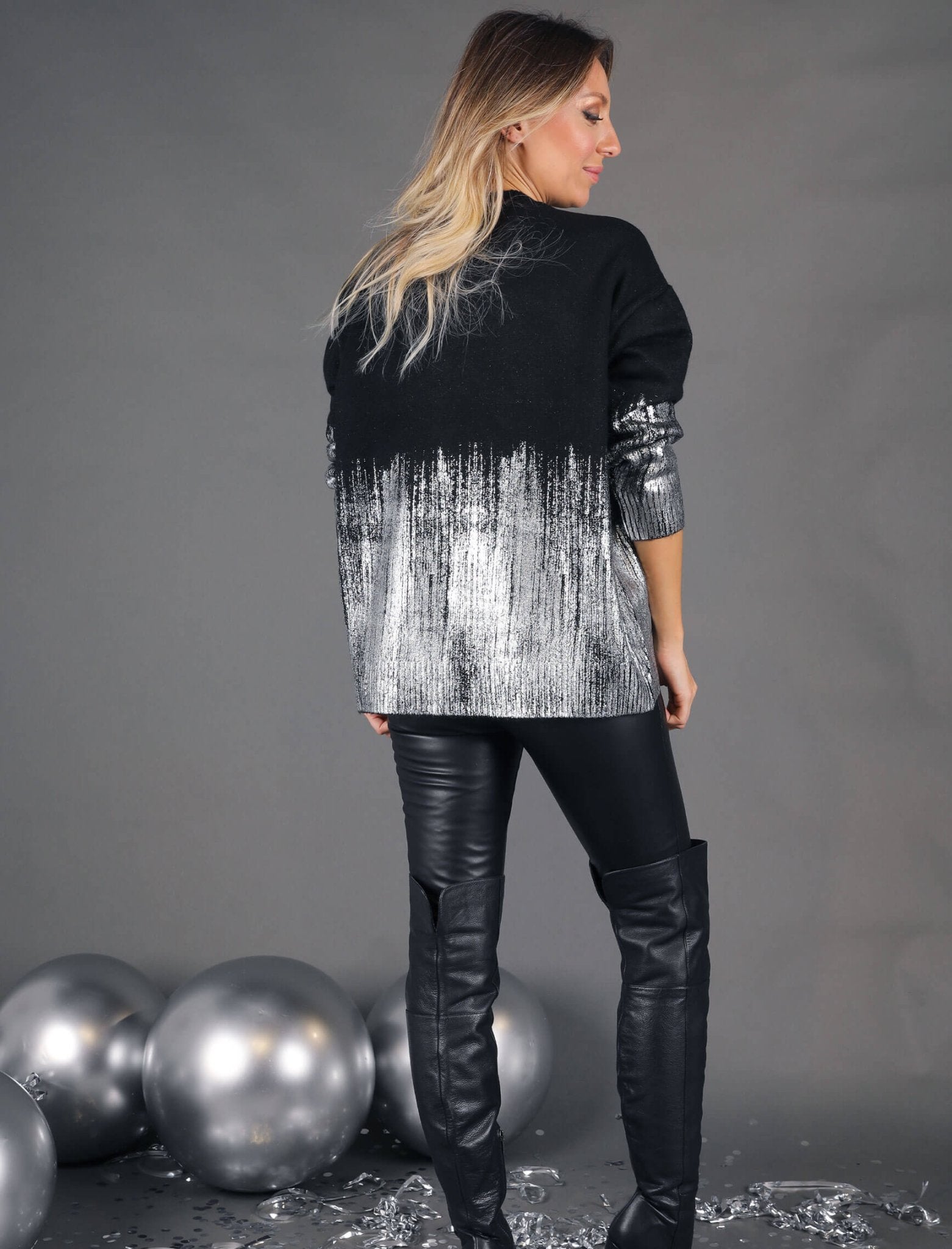 BLACK SILVER TERRA SWEATER - PRE ORDER - Lebbse