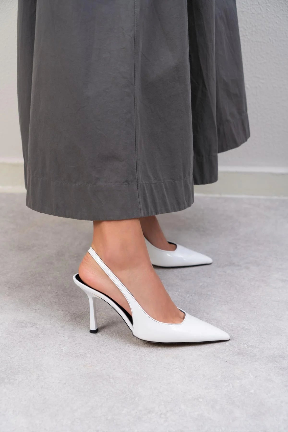 Sherly white patent on wrist -linked female heeled shoes - Lebbse