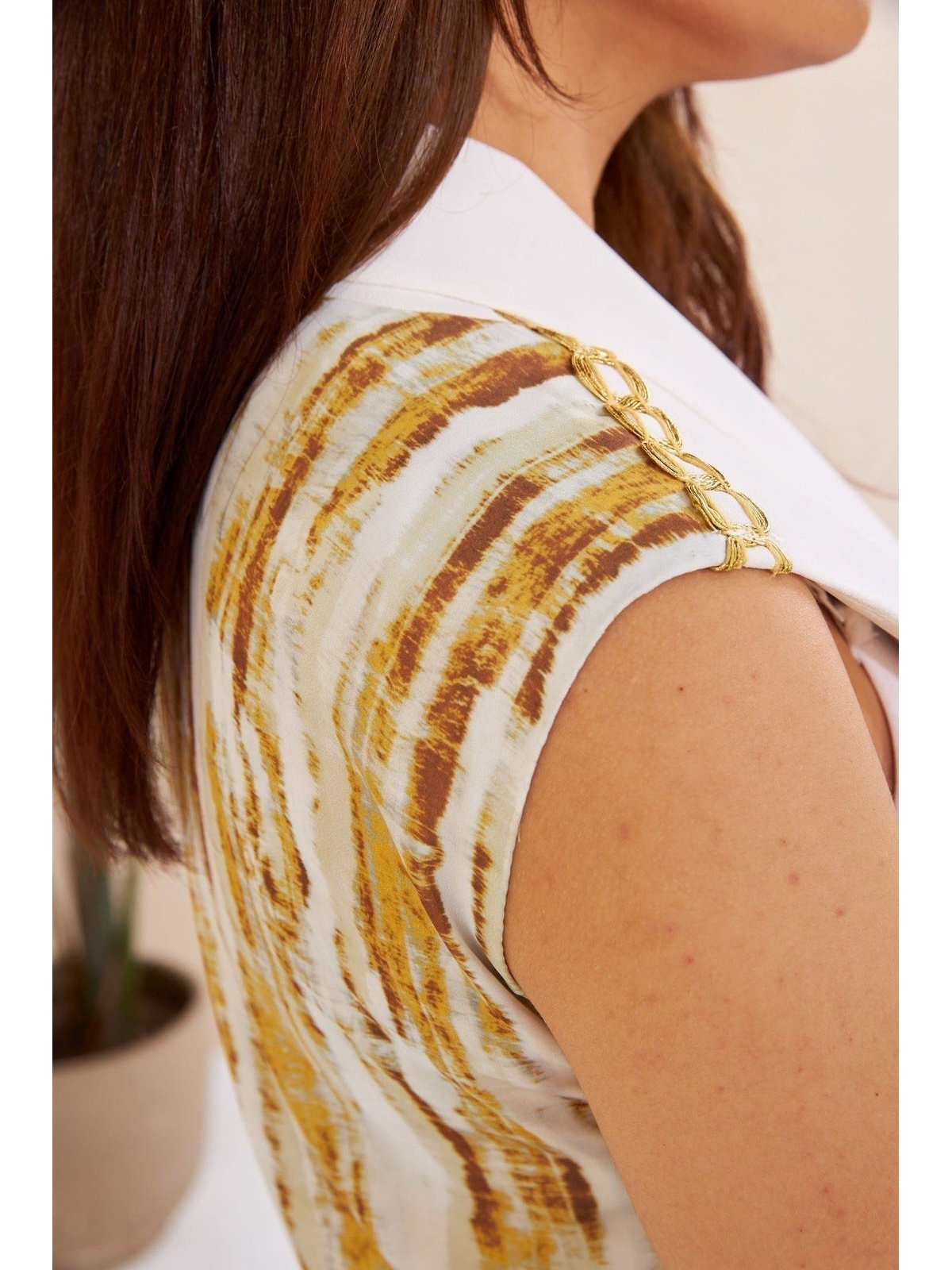 White Casual Vest - Lebbse