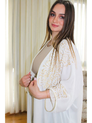 White Letter Design Abaya - Lebbse